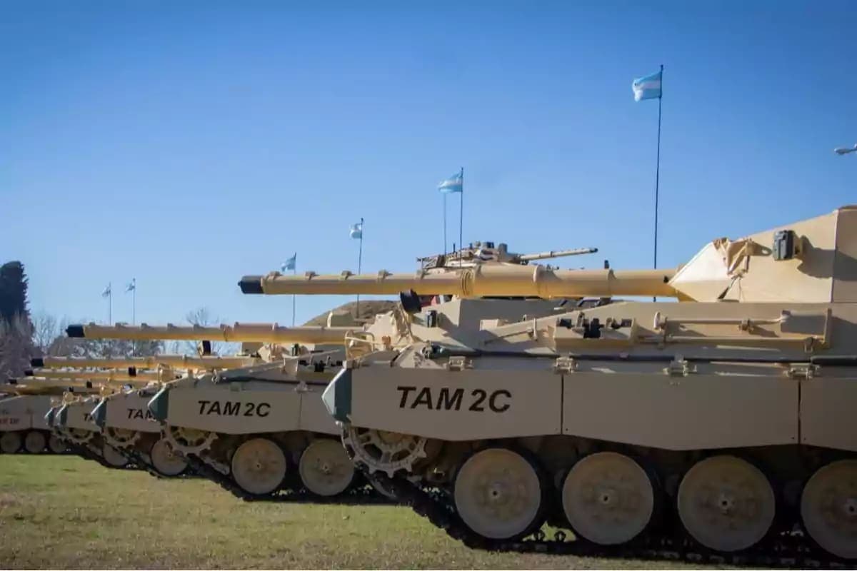 Modernización Militar en Argentina: Nuevos Tanques TAM 2C-A2 Fortalecen al Ejército